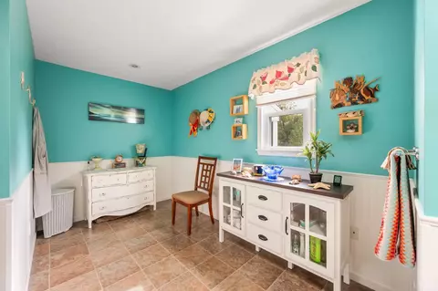 Entry Way - 1085 Otterview Estates Dr, Forest, VA 24551 photo 4 of 9