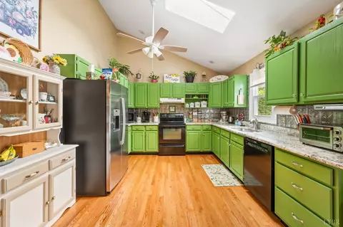 Kitchen - 1085 Otterview Estates Dr, Forest, VA 24551 photo 1 of 8