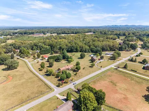 View/Area - 1085 Otterview Estates Dr, Forest, VA 24551 photo 9 of 9