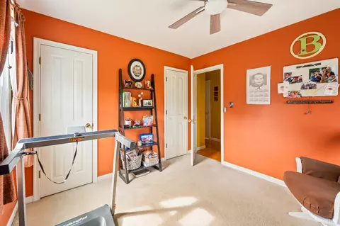 Bedroom - 1085 Otterview Estates Dr, Forest, VA 24551 photo 6 of 9