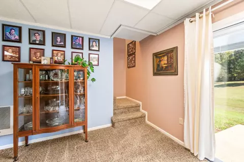 Entry Way - 1085 Otterview Estates Dr, Forest, VA 24551 photo 7 of 9