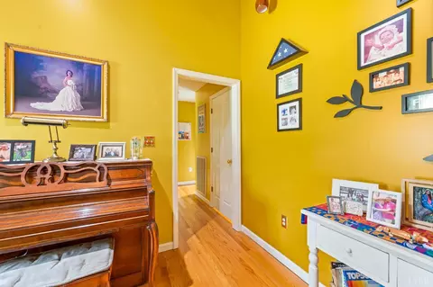 Entry Way - 1085 Otterview Estates Dr, Forest, VA 24551 photo 5 of 9