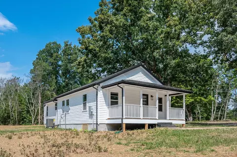Exterior - 76 E Pamplin Rd, Pamplin, VA 23958 photo 2 of 7