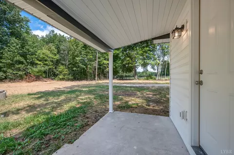 Exterior - 76 E Pamplin Rd, Pamplin, VA 23958 photo 7 of 7
