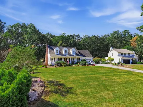 Exterior - 1155 Abbey Pl, Forest, VA 24551 photo 13 of 14