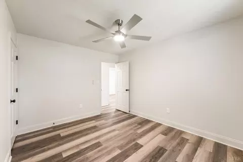 Bedroom - 19 Mistletoe Dr, Forest, VA 24551 photo 2 of 10