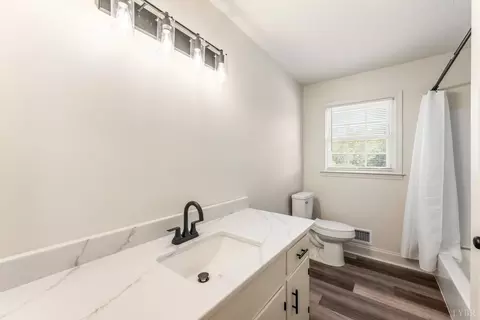 Bath - 19 Mistletoe Dr, Forest, VA 24551 photo 1 of 6