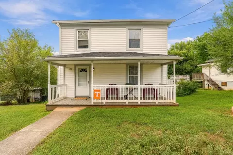 130 Campbell St, Madison Heights, VA 24572