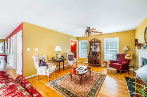 Living - 268 Cedar Hill Dr, Amherst, VA 24521 photo 1 of 4