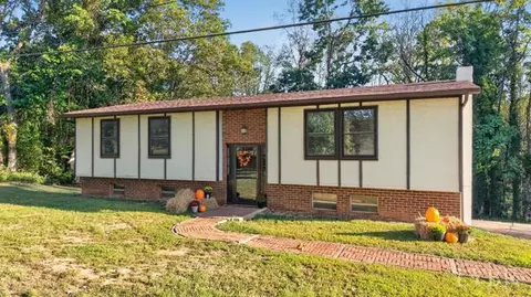 2500 Sunnymeade Rd, Rustburg, VA 24588