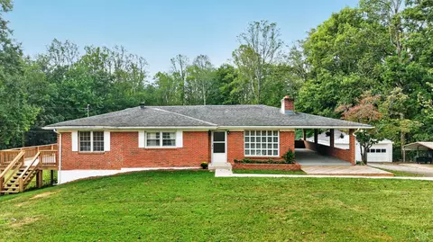 244 Riverview Rd, Madison Heights, VA 24572