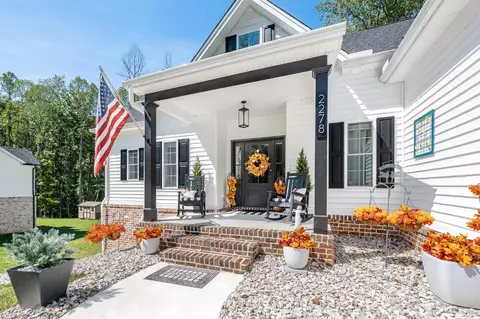Exterior - 2278 Hooper Rd, Forest, VA 24551 photo 2 of 5