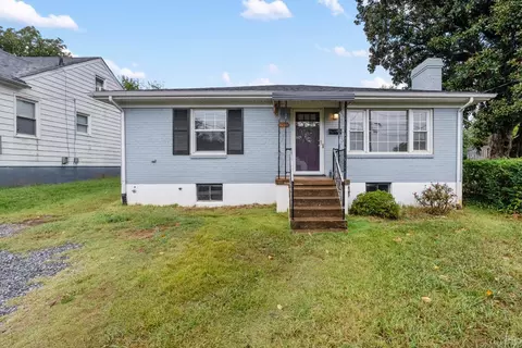4719 Oxford St, Lynchburg, VA 24502