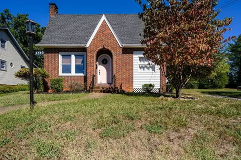 1338 Englewood St, Lynchburg, VA 24501