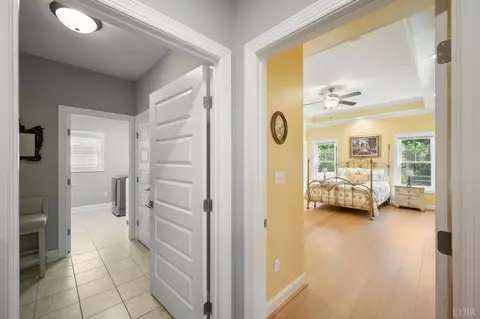 Entry Way - 1240 Gladden Cir, Forest, VA 24551 photo 6 of 9
