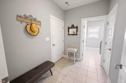 Entry Way - 1240 Gladden Cir, Forest, VA 24551 photo 7 of 9