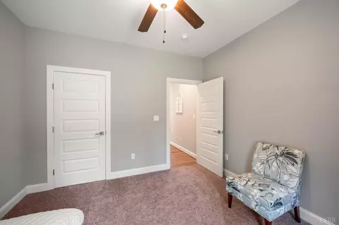 Bedroom - 1240 Gladden Cir, Forest, VA 24551 photo 4 of 5