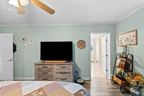Bedroom - 3167 Bellview Rd, Appomattox, VA 24522 photo 3 of 7