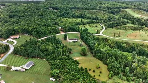 View/Area - 3167 Bellview Rd, Appomattox, VA 24522 photo 4 of 6