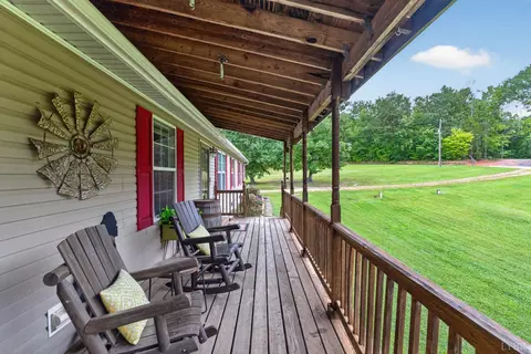 Exterior - 3167 Bellview Rd, Appomattox, VA 24522 photo 8 of 14