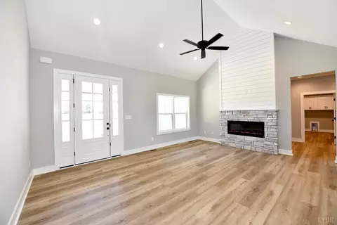 Living - 9726 Leesville Rd, Evington, VA 24550 photo 1 of 4