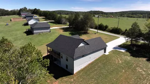 View/Area - 9726 Leesville Rd, Evington, VA 24550 photo 4 of 4