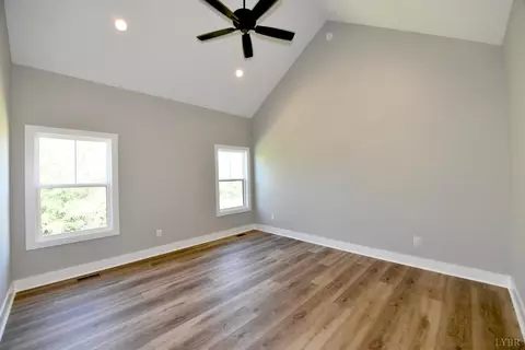 Bedroom - 9726 Leesville Rd, Evington, VA 24550 photo 2 of 4
