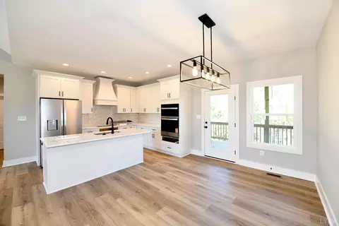 Kitchen - 9726 Leesville Rd, Evington, VA 24550 photo 1 of 5