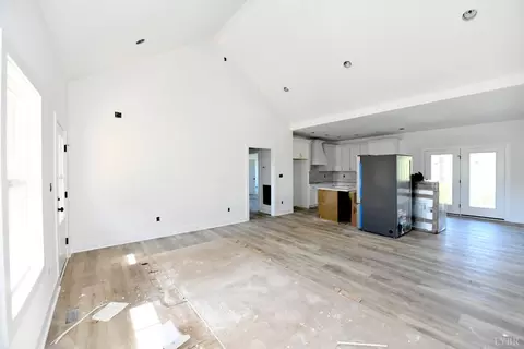 Living - 9692 Leesville Rd, Evington, VA 24550 photo 3 of 3
