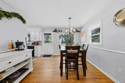 Dining - 208 Crestview Dr, Forest, VA 24551 photo 2 of 3