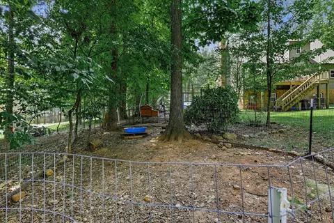 Exterior - 208 Crestview Dr, Forest, VA 24551 photo 11 of 19