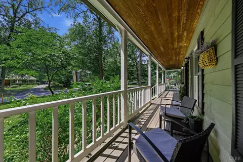 Exterior - 208 Crestview Dr, Forest, VA 24551 photo 3 of 19