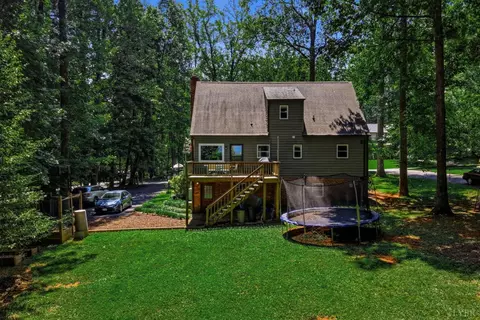 Exterior - 208 Crestview Dr, Forest, VA 24551 photo 14 of 19