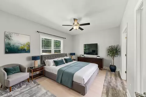 Bedroom - 3850 Coffee Rd, Forest, VA 24551 photo 1 of 8