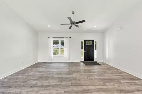 Living - 3850 Coffee Rd, Forest, VA 24551 photo 3 of 7