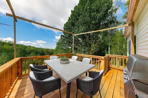 Exterior - 3850 Coffee Rd, Forest, VA 24551 photo 3 of 5