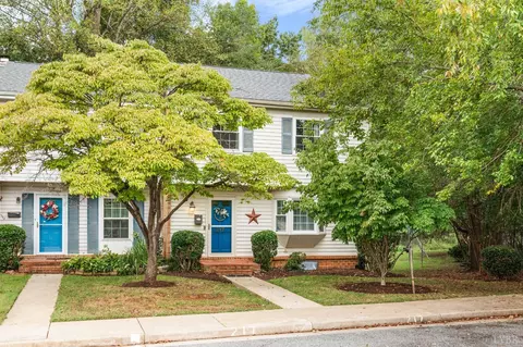 217 Kettering Ln, Lynchburg, VA 24501