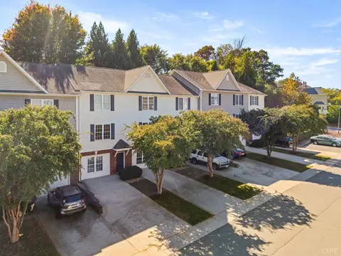 1810 Broadway St, Lynchburg, VA 24501