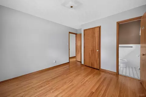 Bedroom - 11094 Leesville Rd, Evington, VA 24550 photo 6 of 8