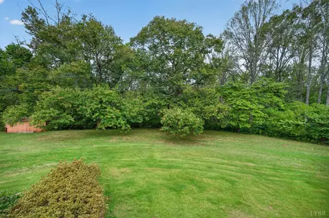 Exterior - 11094 Leesville Rd, Evington, VA 24550 photo 5 of 15
