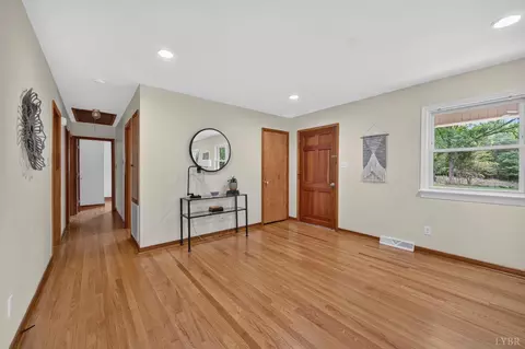 Entry Way - 11094 Leesville Rd, Evington, VA 24550 photo 1 of 2