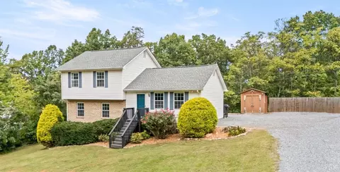Exterior - 923 Dearborn Rd, Evington, VA 24550 photo 8 of 8