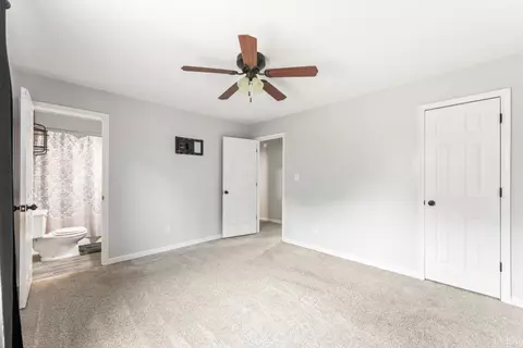 Bedroom - 923 Dearborn Rd, Evington, VA 24550 photo 4 of 6