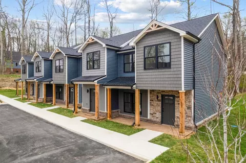 1004 Harrison Dr, Forest, VA 24551
