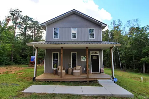 9920 Stonewall Rd, Appomattox, VA 24522
