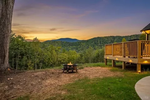 Exterior - 323 Mountain Top Way, Amherst, VA 24521 photo 15 of 17