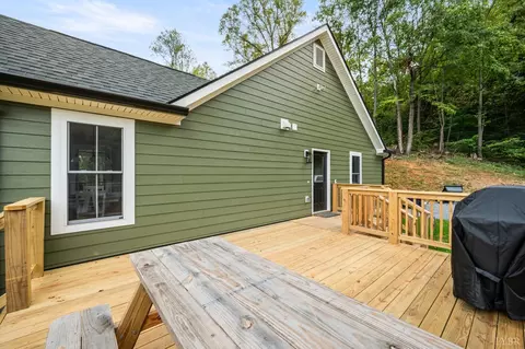 Exterior - 323 Mountain Top Way, Amherst, VA 24521 photo 5 of 17