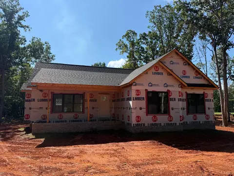 2226 Stonewall Rd, Concord, VA 24538