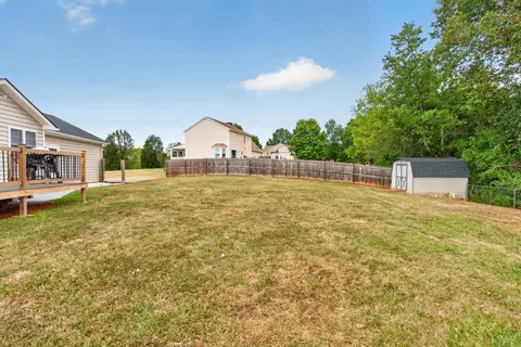Exterior - 3726 White Rd, Forest, VA 24551 photo 9 of 18