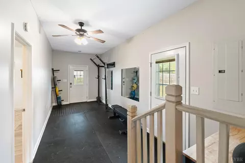 Entry Way - 3726 White Rd, Forest, VA 24551 photo 4 of 7